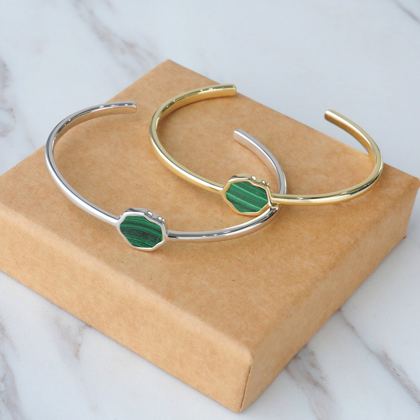 LUCK - Malachite Single Stone Cuff (Gold Vermeil)